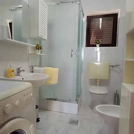 Miro- 5 Km From Opatija Lejlighed *