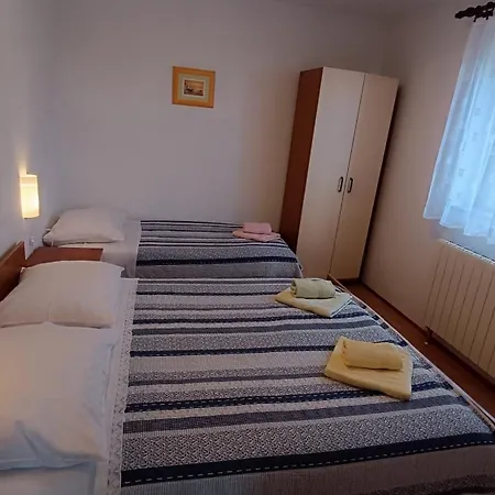 아파트 Miro- 5 Km From Opatija *