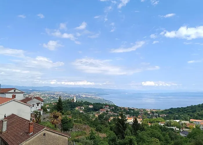 Apartment Miro- 5 Km From Opatija
